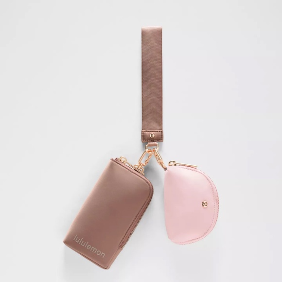 NWT Dual Pouch Wristlet Wallet - Red Clay and Mink Berry - Picture 1 of 7